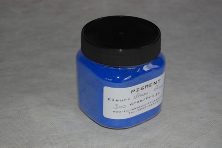 Ulramarijn blauw