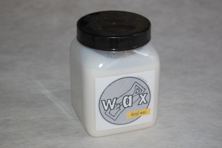Acryl was  in 650 ml pot voor ± 26m² verpakking
