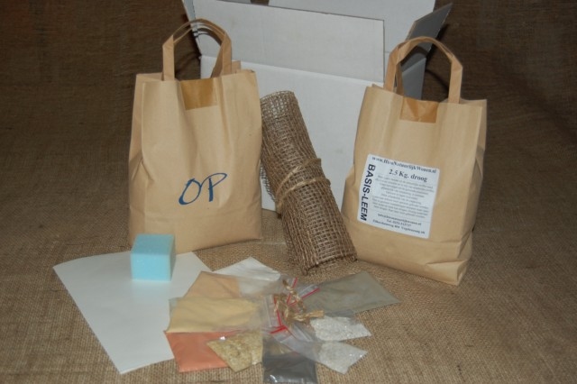 Leem Ontdek Doos. Begindoos voor jong en oud
