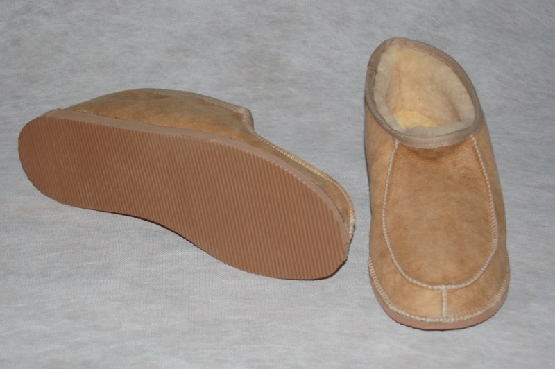 Pantoffel lamsvacht zonder bontrand maat 47- 50